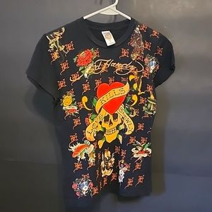 Women's Ed Hardy short sleeve shirts size small